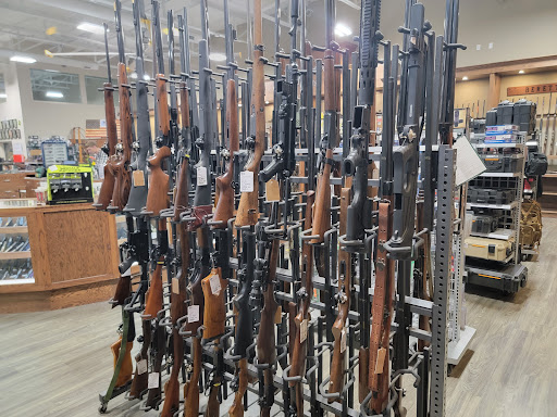 Gun Shop «Second Amendment Sports», reviews and photos, 3705 W Elm St, McHenry, IL 60050, USA
