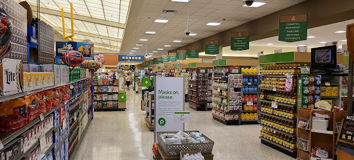 Supermarket «Publix Super Market at Holiday Centre», reviews and photos, 4701 Sunray Dr, Holiday, FL 34690, USA