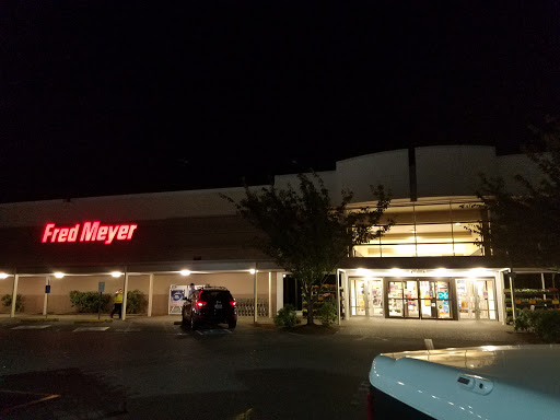 Grocery Store «Fred Meyer», reviews and photos, 2855 Broadway St NE, Salem, OR 97303, USA