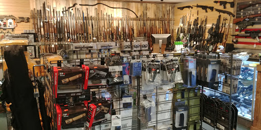 Sporting Goods Store «Big Bear Hunting & Firearms - Hunting Store», reviews and photos, 401 Putnam Pike, Harmony, RI 02829, USA