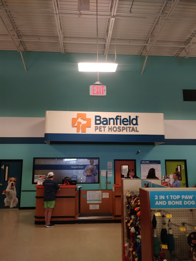 Pet Supply Store «PetSmart», reviews and photos, 2900 I-45, Conroe, TX 77303, USA