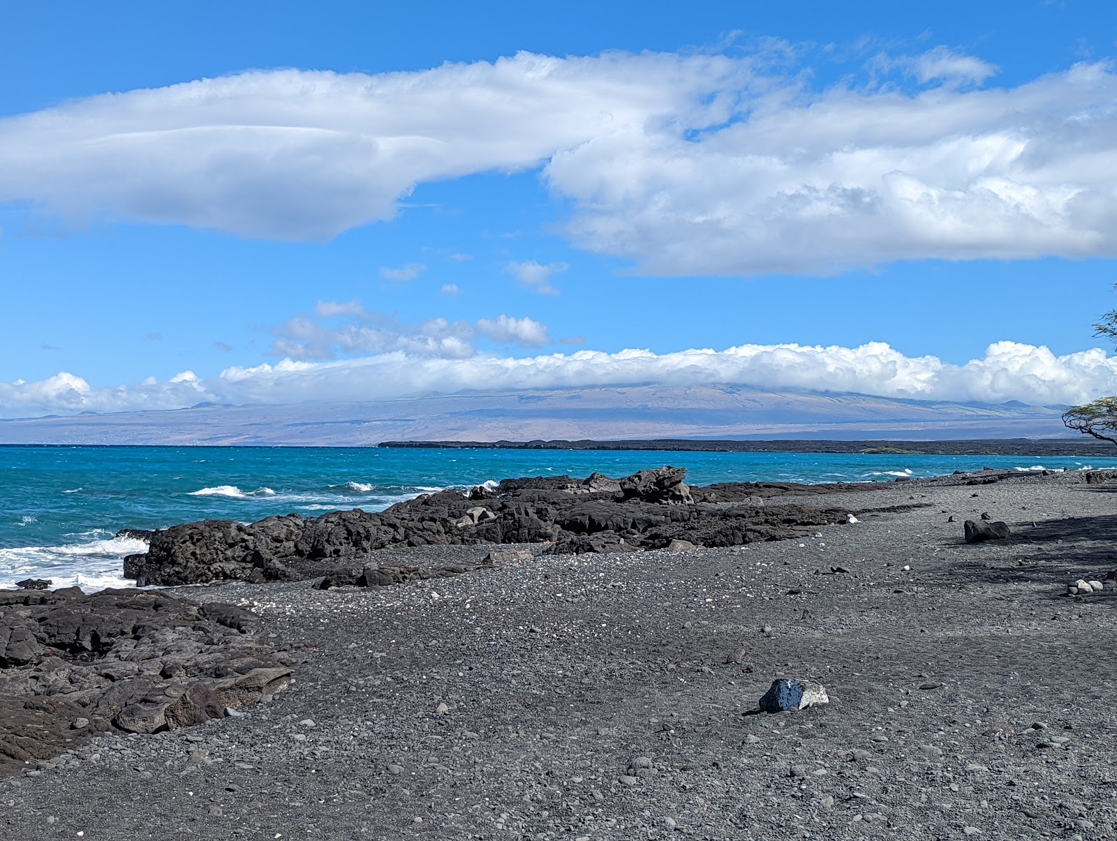 Photo de Kiholo Bay Beach II avec un rivage spacieux