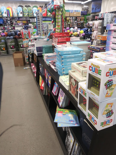 Variety Store «Five Below», reviews and photos, 846 Pelham Pkwy, Pelham, NY 10803, USA