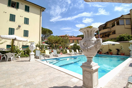 Hotel Villa Rita Viale Guglielmo Marconi, 10, 51016 Montecatini Terme PT, Italia