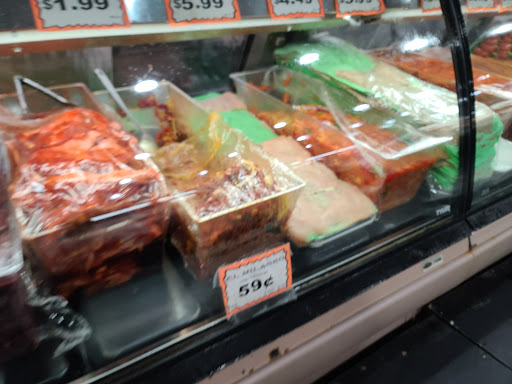 Grocery Store «Fresh Market Place», reviews and photos, 2600 N Central Ave, Chicago, IL 60639, USA