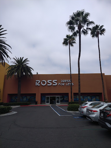 Clothing Store «Ross Dress for Less», reviews and photos, 2851 El Camino Real, Tustin, CA 92782, USA