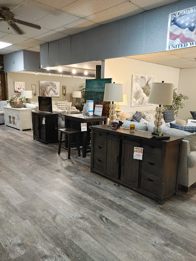 Furniture Store «Brown Squirrel Furniture», reviews and photos, 9901 Sherrill Blvd, Knoxville, TN 37932, USA