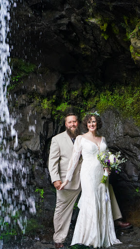 Bridal Shop «The Bridal Suite», reviews and photos, 1340 E 9 Mile Rd, Pensacola, FL 32514, USA