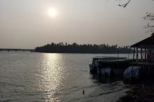 Muziris Lakeshore Park, Kottapuram image