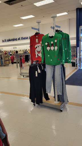 Department Store «Marshalls», reviews and photos, 1800 Clements Bridge Rd, Deptford Township, NJ 08096, USA