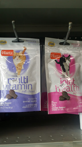 Pet Store «Petland Discounts - Kew Gardens», reviews and photos, 85-17 126th St, Kew Gardens, NY 11415, USA