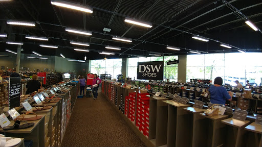 Shoe Store «DSW Designer Shoe Warehouse», reviews and photos, 1 Worcester Rd, Framingham, MA 01701, USA