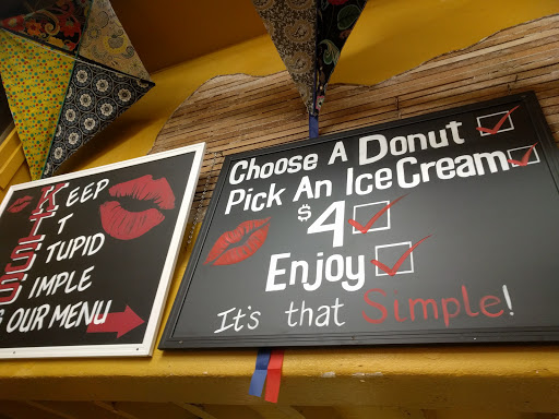 Ice Cream Shop «Simple Ice Cream Sandwiches», reviews and photos, 960 S Virginia St a, Reno, NV 89502, USA