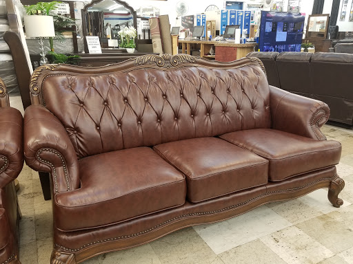 Furniture Store Furniture Mecca Reviews And Photos 501 S 69th