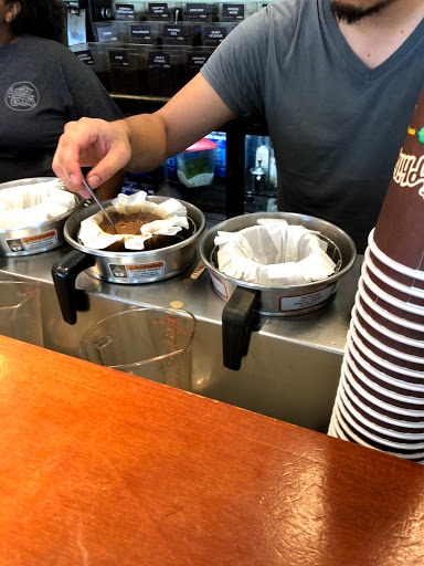 Coffee Shop «Philz Coffee», reviews and photos, 101 Forest Ave, Palo Alto, CA 94301, USA