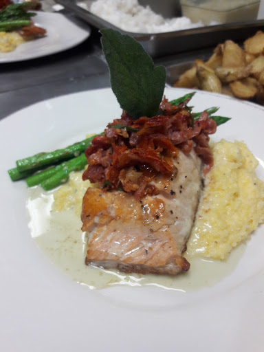 Golf Course «Deer Island Country Club», reviews and photos, 18000 Eagles Club House Way, Tavares, FL 32778, USA