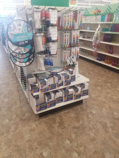 Dollar Store «Dollar Tree», reviews and photos, 58 Swansea Mall Dr, Swansea, MA 02777, USA