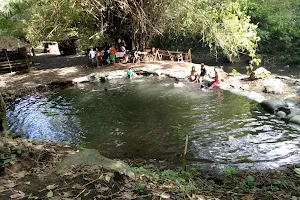 Malagaslas Falls image