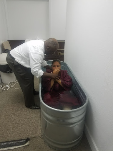 Beauty Salon «Turning Heads Hair Salon», reviews and photos, 1010 E Busch Blvd # 101, Tampa, FL 33612, USA