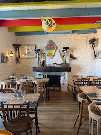 Atmosphère du Restaurant Chez Charlemagne à Île-aux-Moines - n°8
