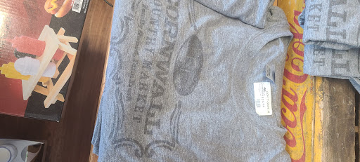 Grocery Store «Cornwall Country Market», reviews and photos, 25 Kent Rd S, Cornwall Bridge, CT 06754, USA