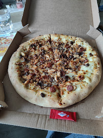 Plats et boissons du Pizzeria Domino's Pizza Blois - n°2