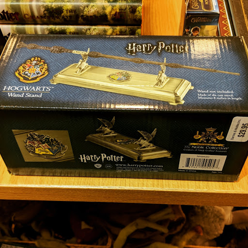 Book Store «Barnes & Noble», reviews and photos, 2031 Dr Martin Luther King Jr Pkwy, Chico, CA 95928, USA