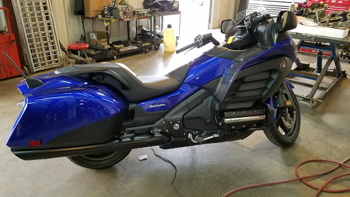 Motorcycle Dealer «Station Park Honda Powersports & RV center», reviews and photos, 830 S 9th St, Louisville, KY 40203, USA