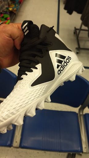 Sporting Goods Store «Big 5 Sporting Goods», reviews and photos, 4901 N Stone Ave #4, Tucson, AZ 85704, USA