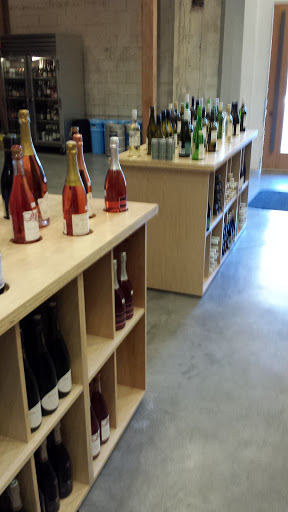 Wine Store «Silverlake Wine Arts District», reviews and photos, 1948 E 7th St, Los Angeles, CA 90021, USA