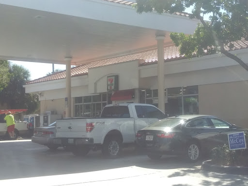 Gas Station «Sunoco Gas Station», reviews and photos, 2490 PGA Boulevard, Palm Beach Gardens, FL 33410, USA