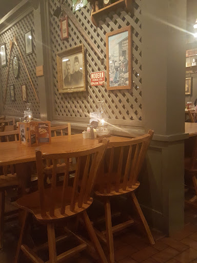 American Restaurant «Cracker Barrel Old Country Store», reviews and photos, 18151 Katy Fwy, Houston, TX 77094, USA