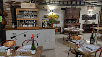 Atmosphère du Restaurant français La Cave aux Fouées - Amboise - n°8