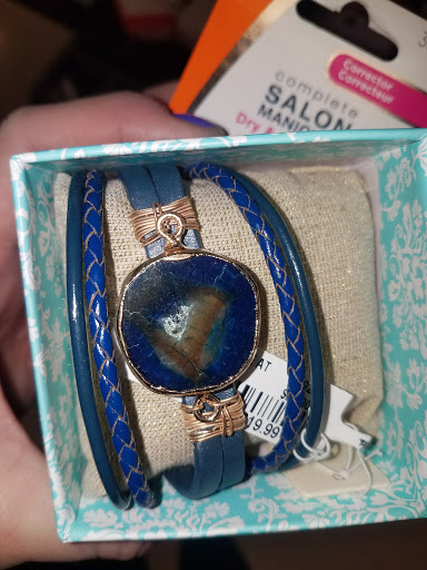 Department Store «T.J. Maxx», reviews and photos, 100 Watertower Pl, Leominster, MA 01453, USA