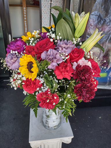 Florist «Flowers Vs Flowers», reviews and photos, 414 Main St, Paterson, NJ 07501, USA