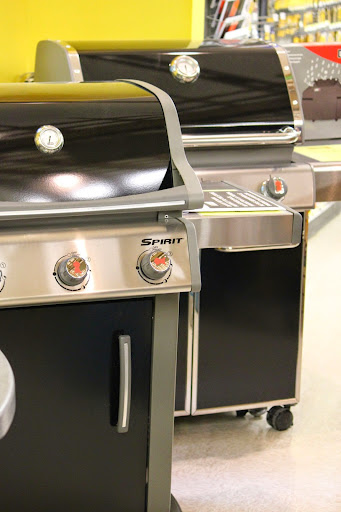 Hardware Store «Northwood Hardware, Home & Garden», reviews and photos, 6053 S Glen Lake Rd, Glen Arbor, MI 49636, USA