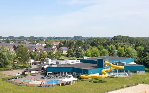 Swimming pool de Veldkamp image