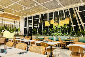 Terumbu Seafood Terrace - Cilandak Town Square image