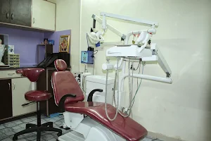 SMILE DENTAL CLINIC: ADVANCED IMPLANTS,ROOT CANAL,CERAMIC,ZIRCONIA,SURGEON,FULL MOUTH REHAB,DENTISTS IN KOLHAPUR image