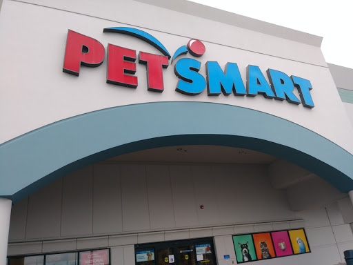 Pet Supply Store «PetSmart», reviews and photos, 17585 Southcenter Pkwy, Tukwila, WA 98188, USA