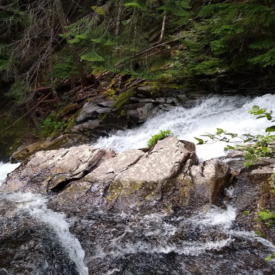 Snow Creek Falls Trailhead