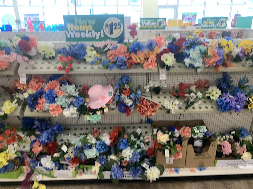 Dollar Store «Dollar Tree», reviews and photos, 13934 Cedar Rd a, University Heights, OH 44118, USA