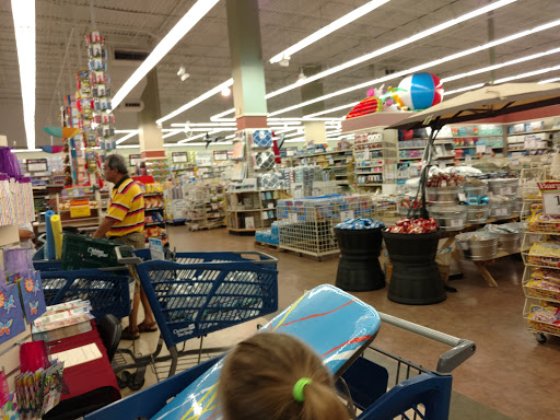 Home Goods Store «Christmas Tree Shops», reviews and photos, 2350 Lincoln Hwy E, Lancaster, PA 17602, USA