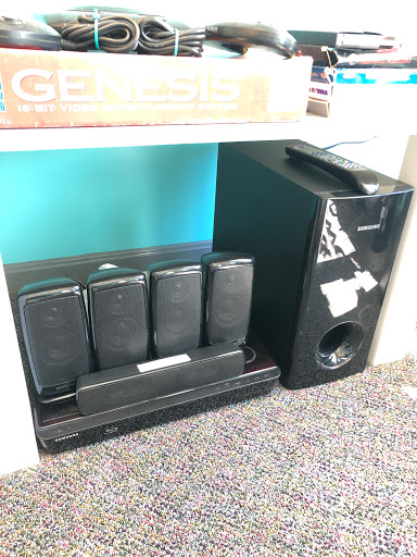 Pawn Shop «Platinum Pawn & Loan», reviews and photos, 292 Main St, Saco, ME 04072, USA