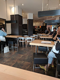 Atmosphère du Restaurant servant le petit-déjeuner Boulangerie Eric Kayser - Duroc à Paris - n°2