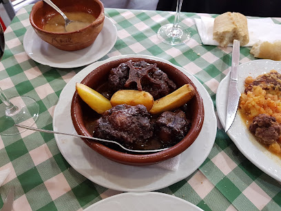 La Caja Fuerte Restaurante - Av. Juan Carlos I, 14, 28806 Alcalá de Henares, Madrid, Spain