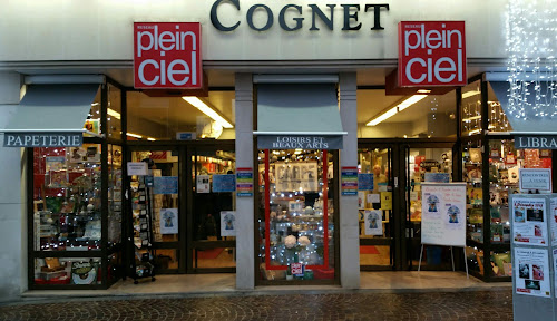 LIBRAIRIE PAPETERIE COGNET & FNAC à Saint-Quentin