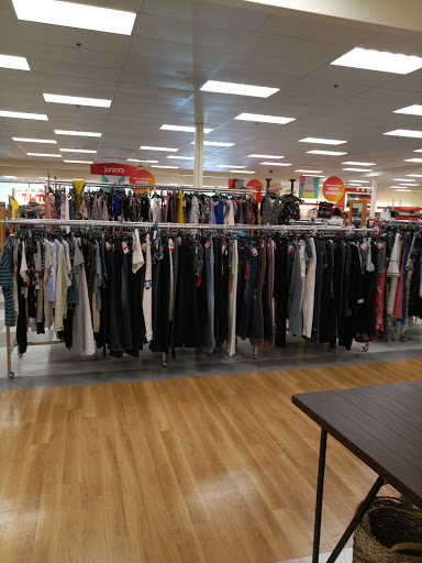 Department Store «T.J. Maxx», reviews and photos, 5627 Concord Pike, Wilmington, DE 19803, USA