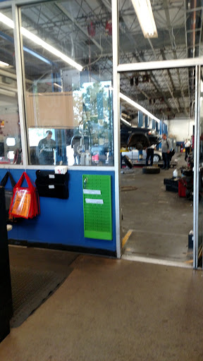 Auto Parts Store «Pep Boys Auto Parts & Service», reviews and photos, 8000 Stream Walk Ln, Manassas, VA 20109, USA