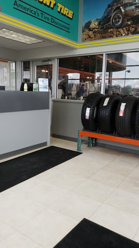 Tire Shop «Mavis Discount Tire», reviews and photos, 4181 Lakeville Rd, Geneseo, NY 14454, USA